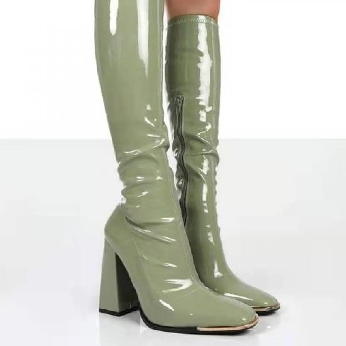 2022 Moda Autunno Inverno Solido Stivali a metà polpaccio Donna Alta Piattaforma robusta Grande Szie 43 Elegante Ufficio Scarpe