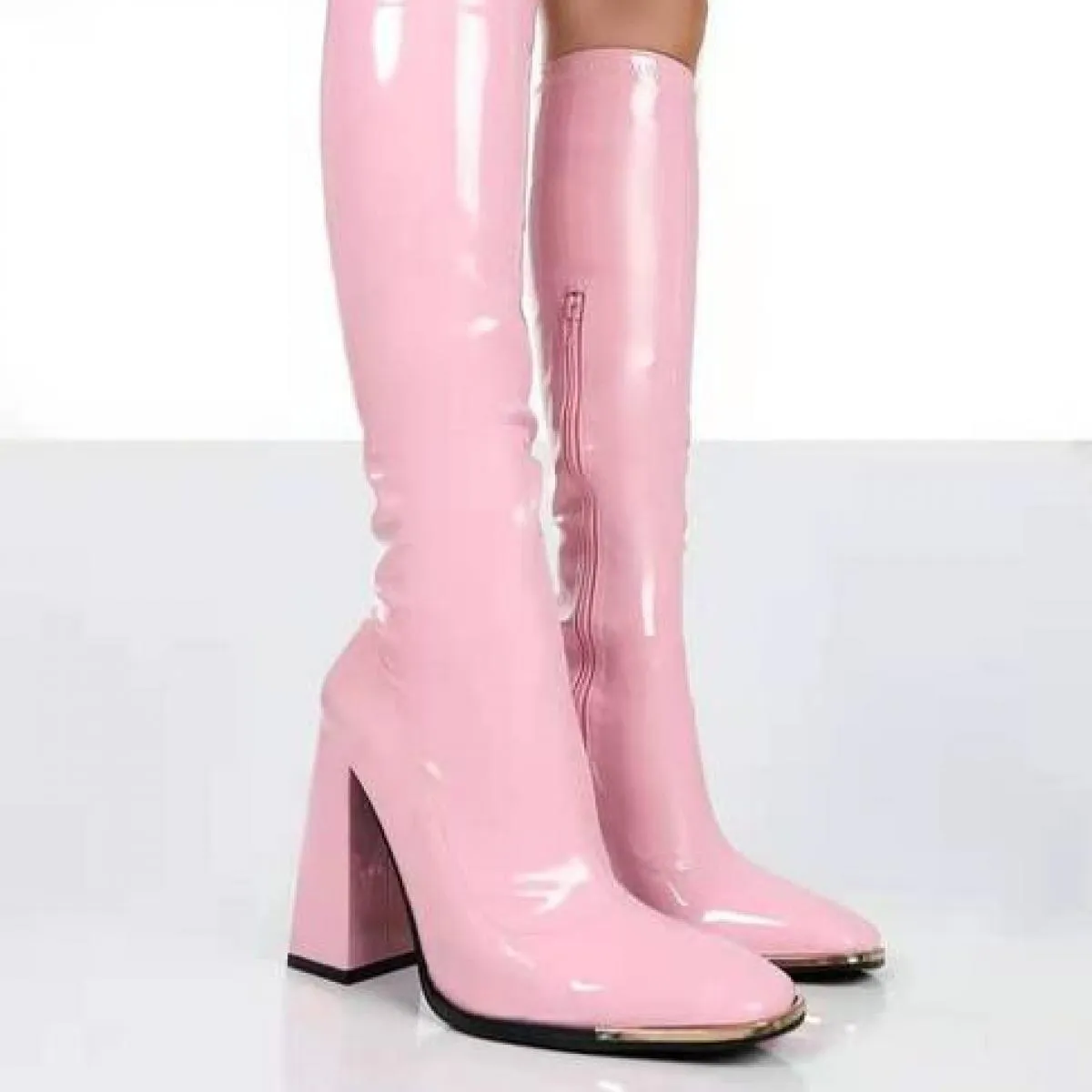 2022 Moda Autunno Inverno Solido Stivali a metà polpaccio Donna Alta Piattaforma robusta Grande Szie 43 Elegante Ufficio Scarpe