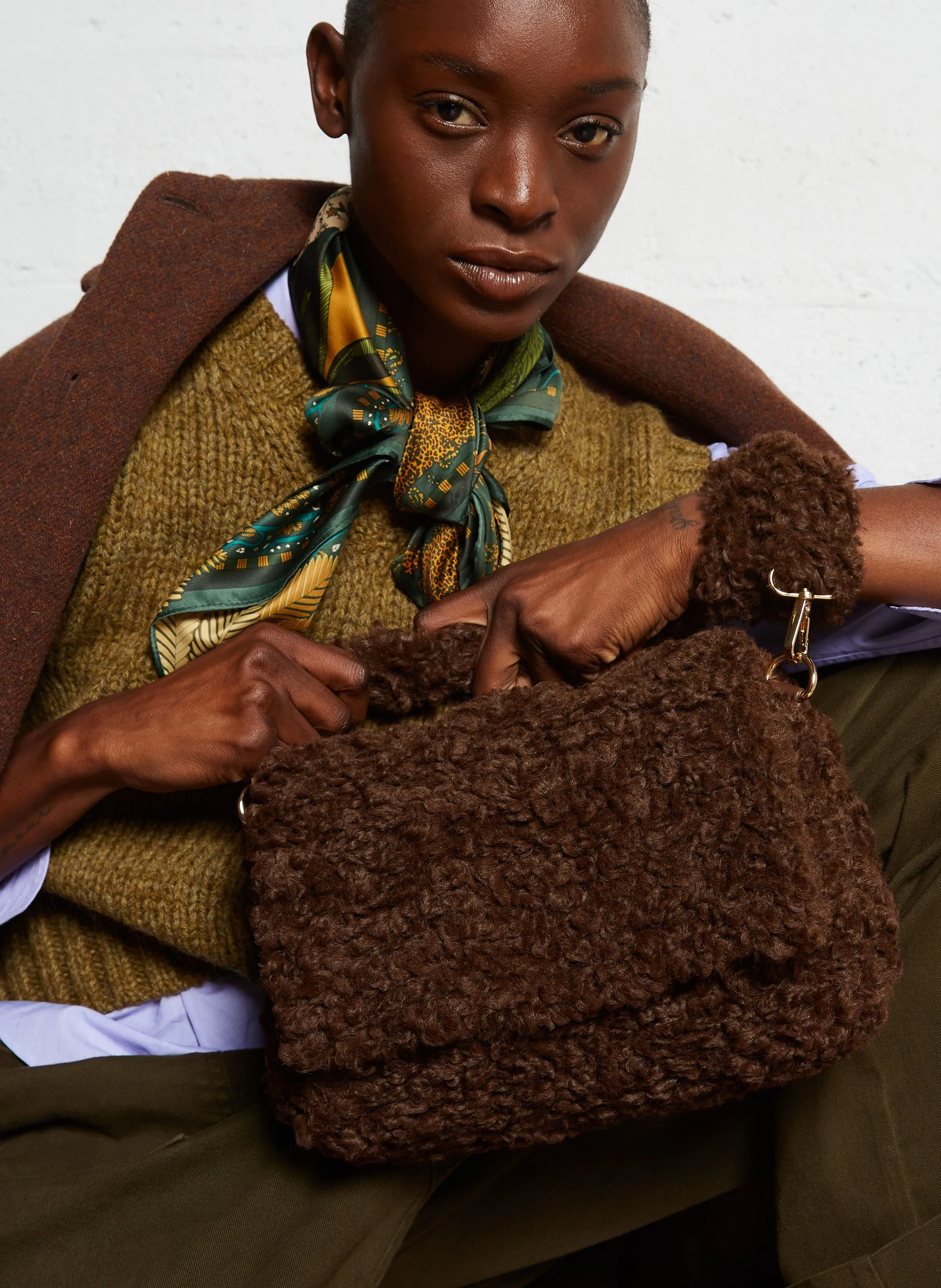  AU PRINTEMPS PARIS   Borsa a tracolla in sherpa | Marrone