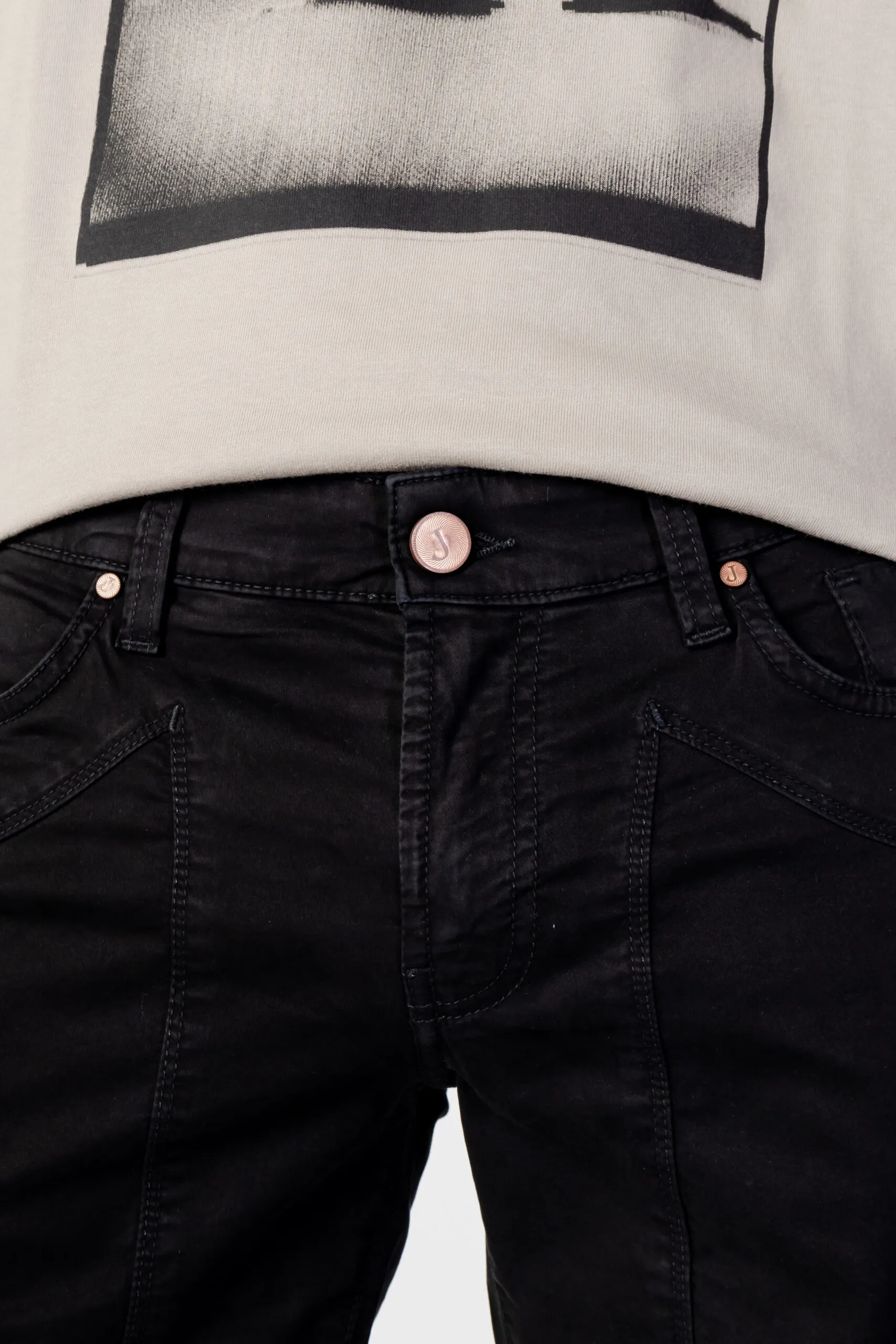 Bermuda Jeckerson raso color Nero