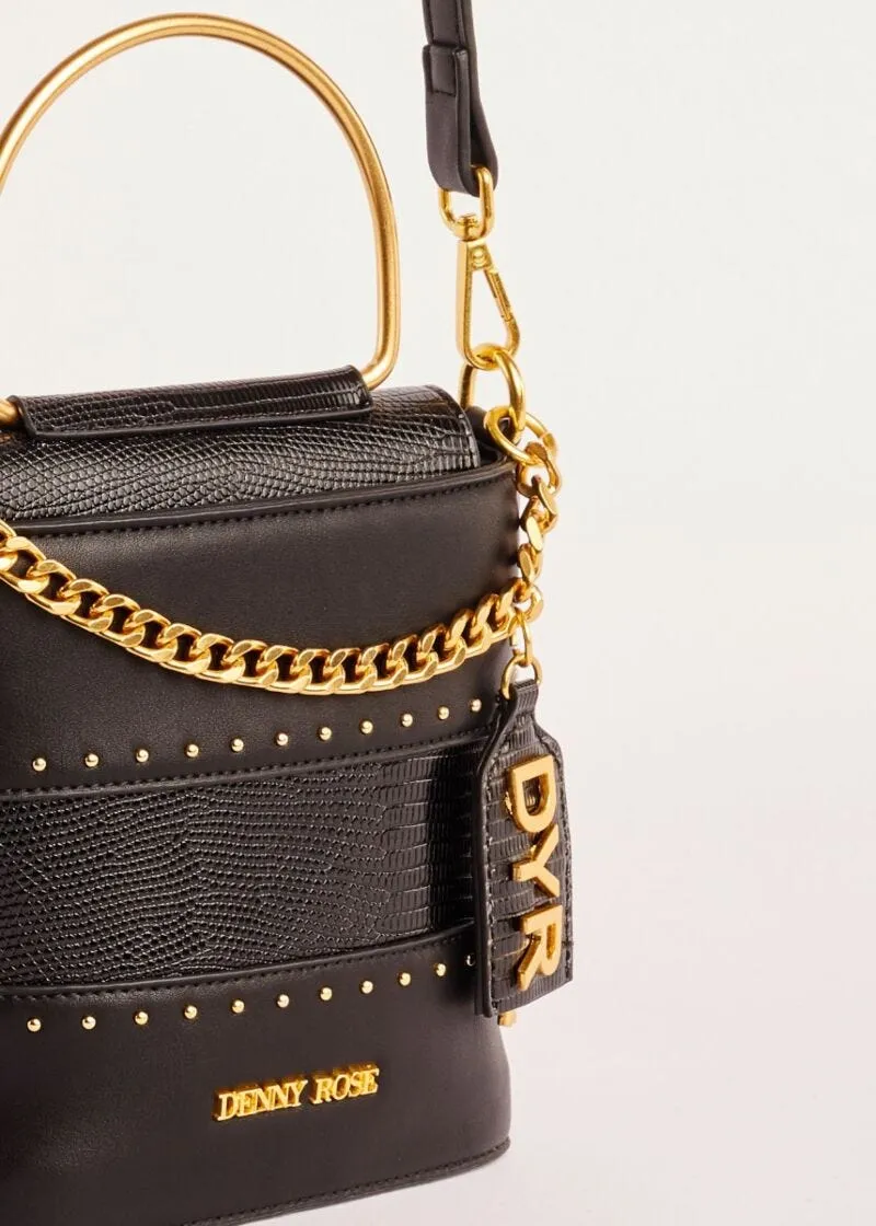 Borsa con borchie