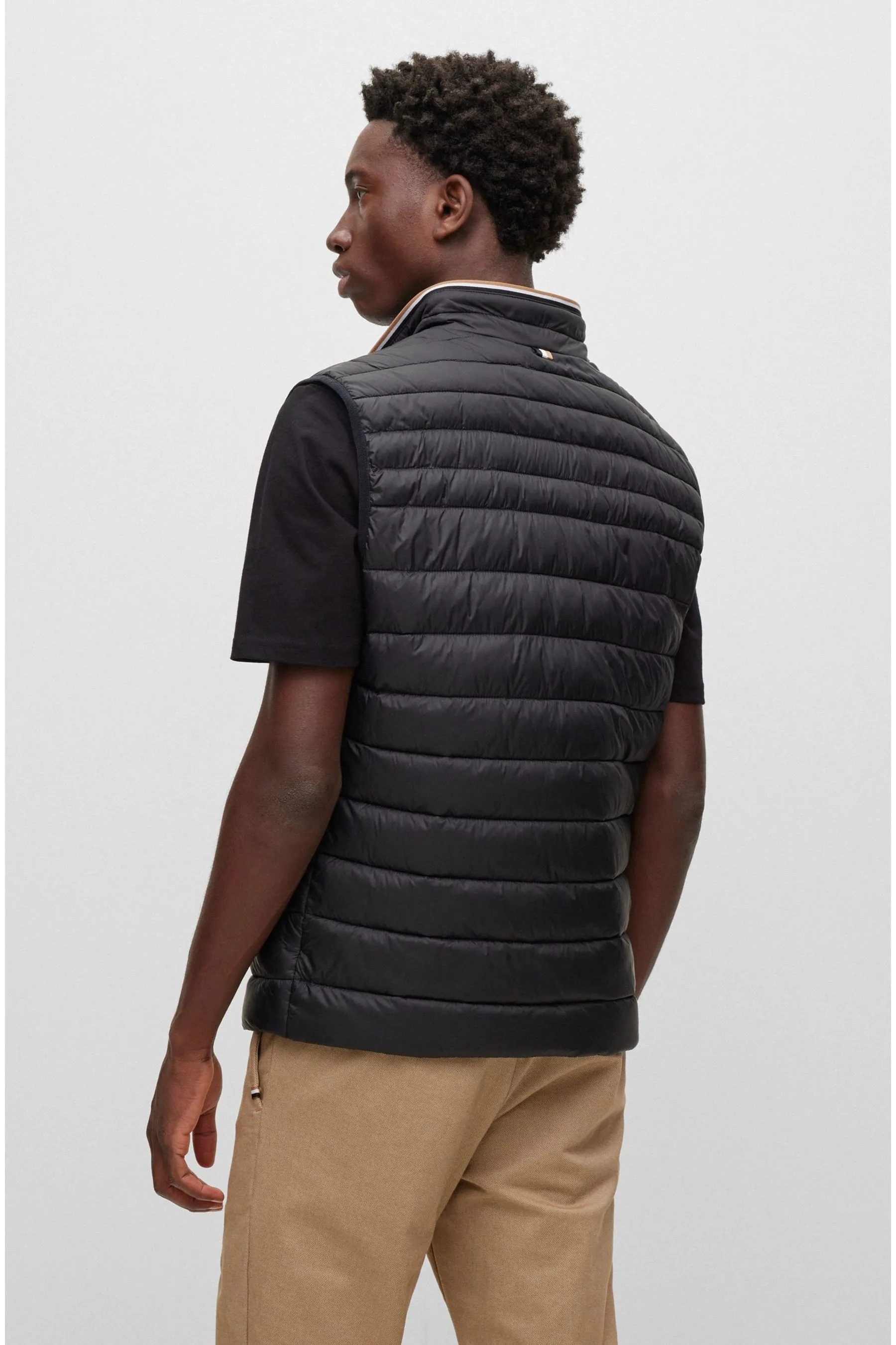 BOSS - Gilet trapuntato impermeabile con logo 3D