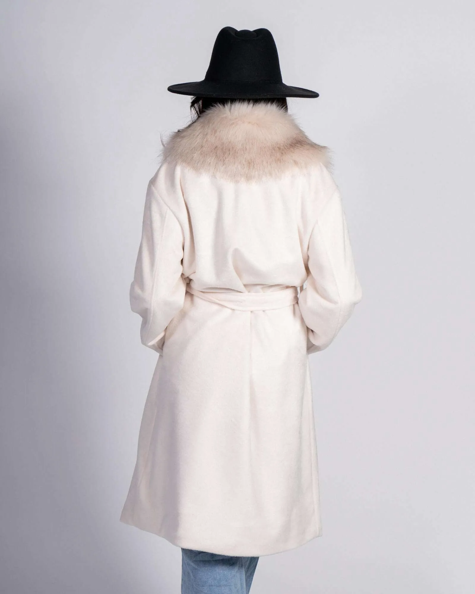 Cappotto lungo con collo pelliccia - bianco