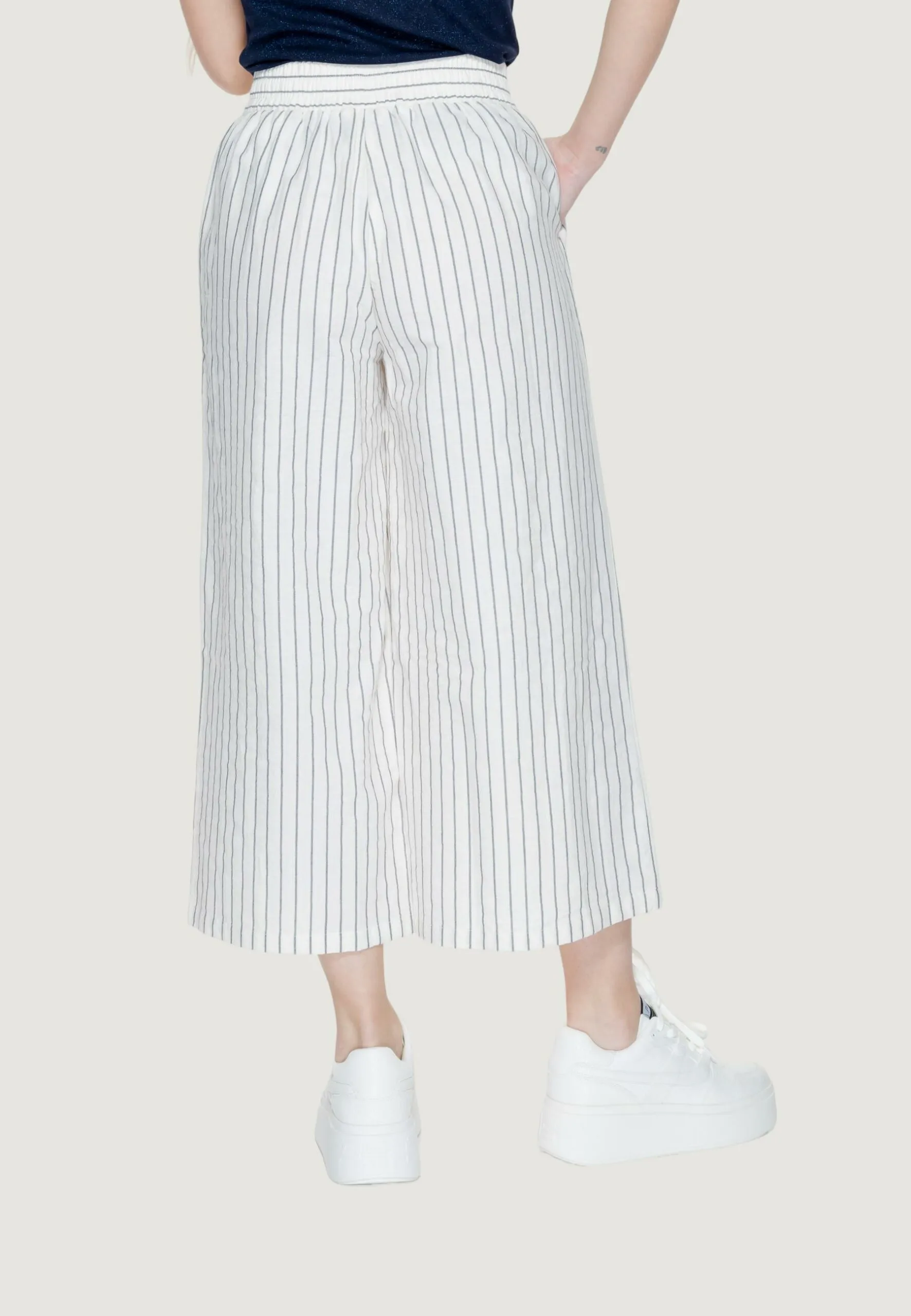 Pantaloni a palazzo Vero Moda Vmjaylen Hw Culotte Vma Beige chiaro