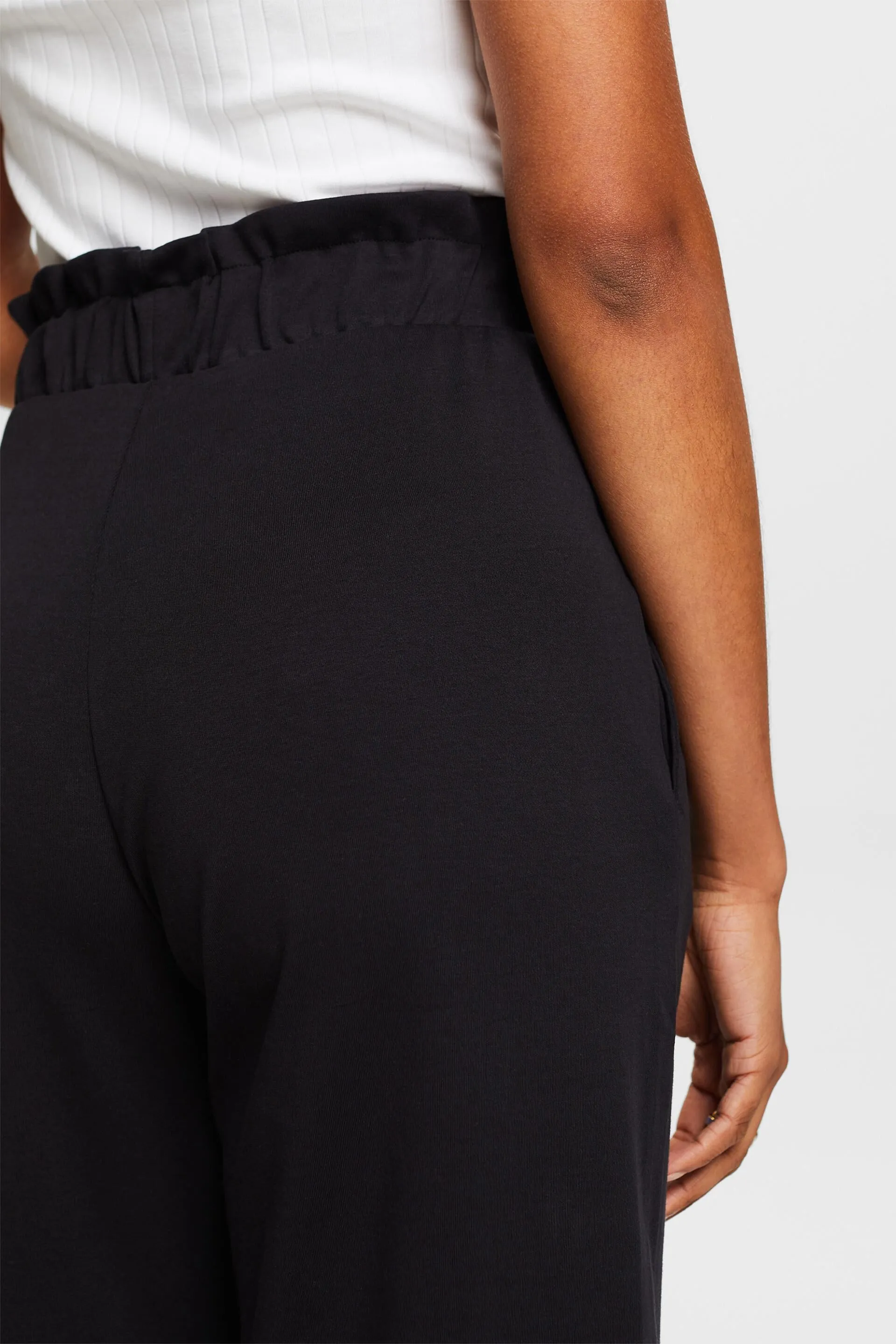 Pantaloni culotte con pinces