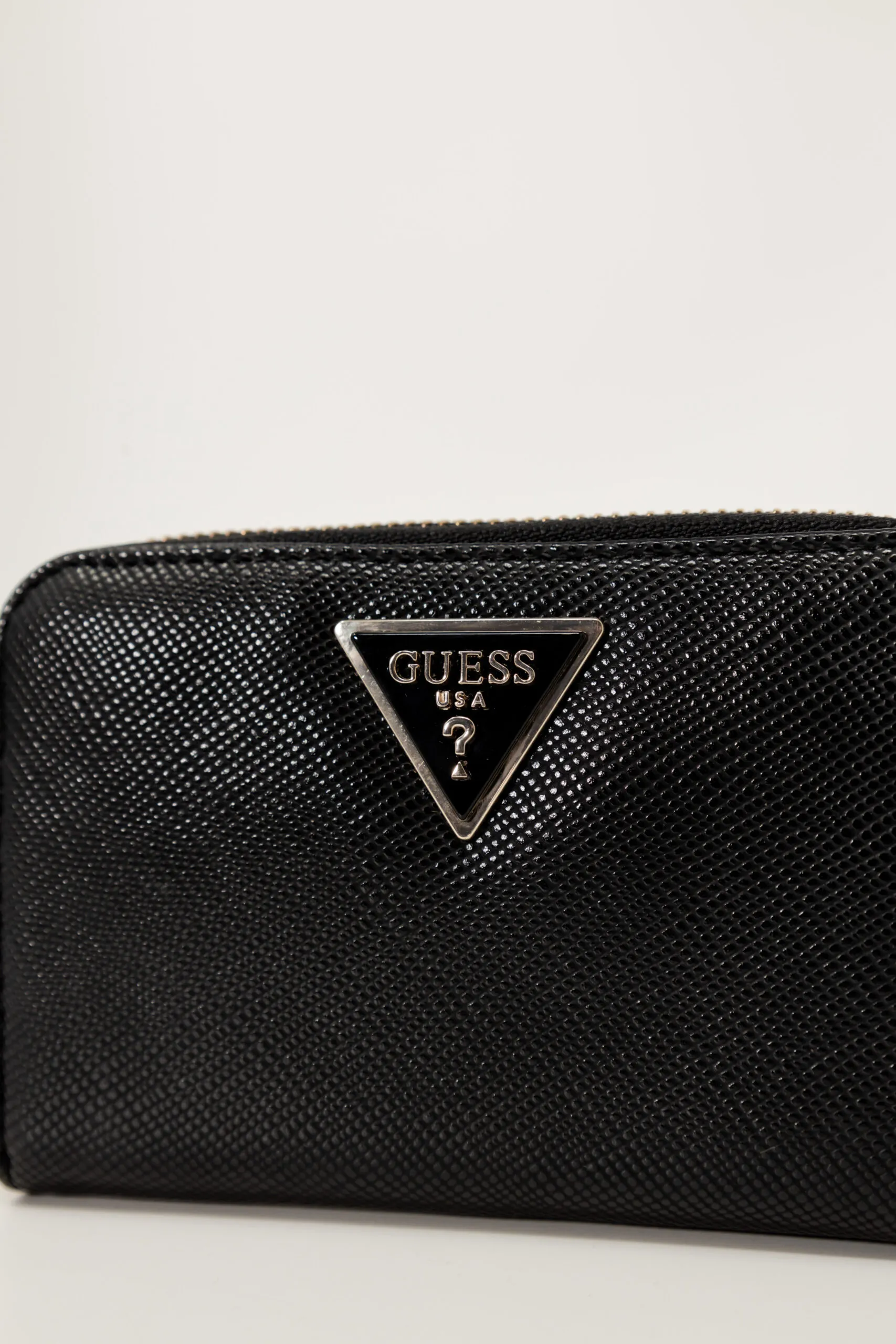 Portafoglio piccolo Guess LAUREL SLG CARD & CO Nero