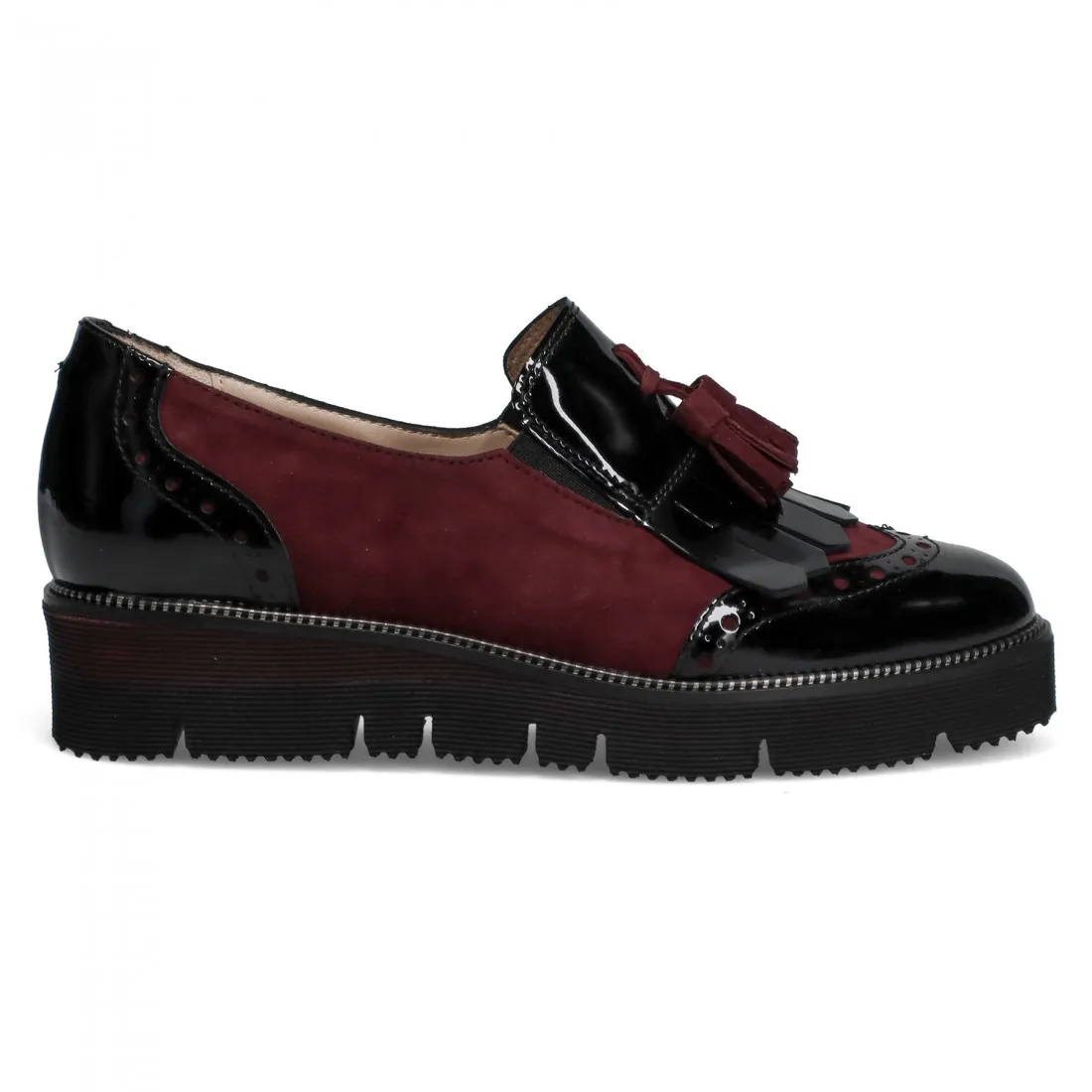 Scarpa slip on da donna Sangiorgio bordeaux e nera con frangia e nappine