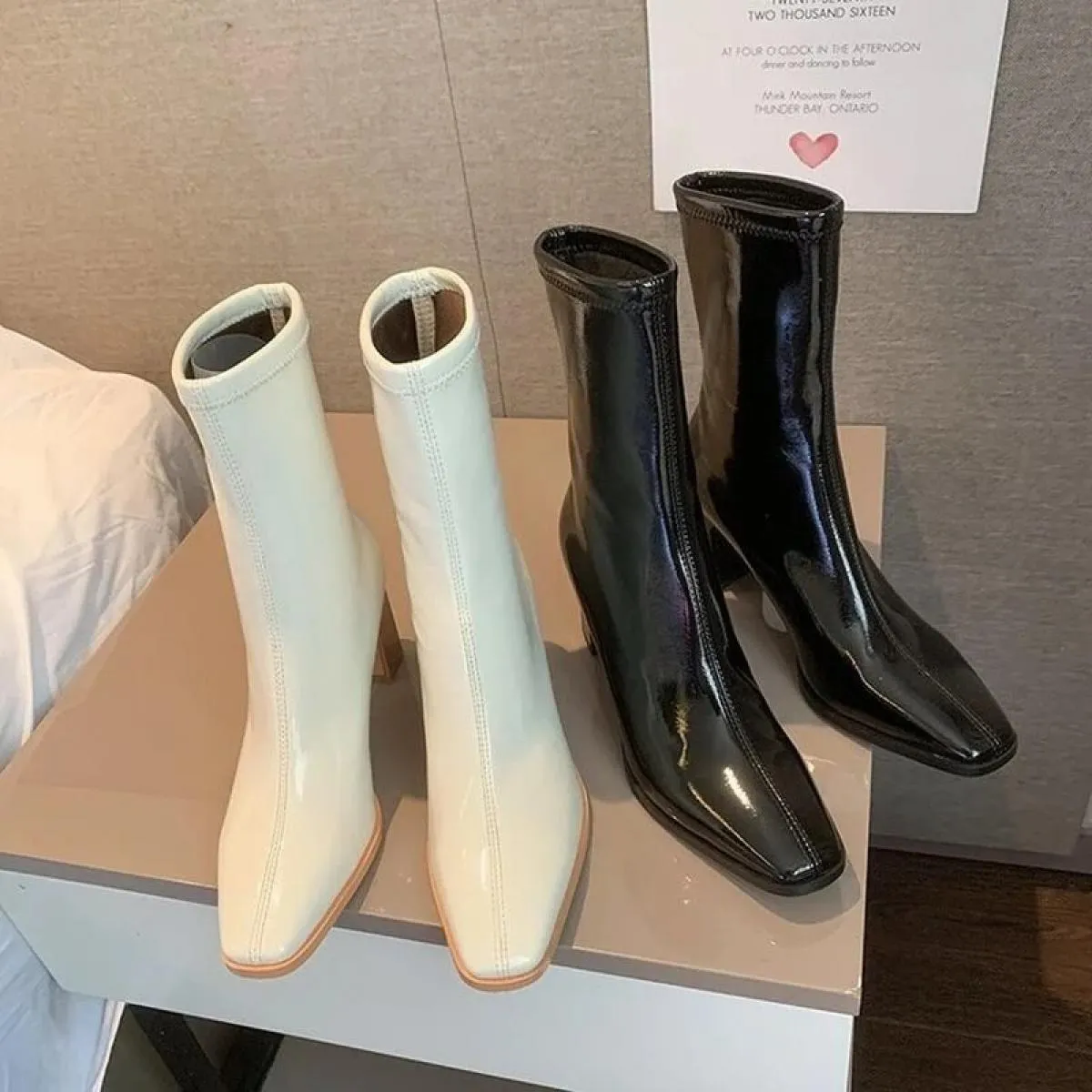 Scarpe autunnali per donna stivali da donna 2022 nuovi tacchi alti stivale da donna di lusso femminile zeppa invernale breve pel