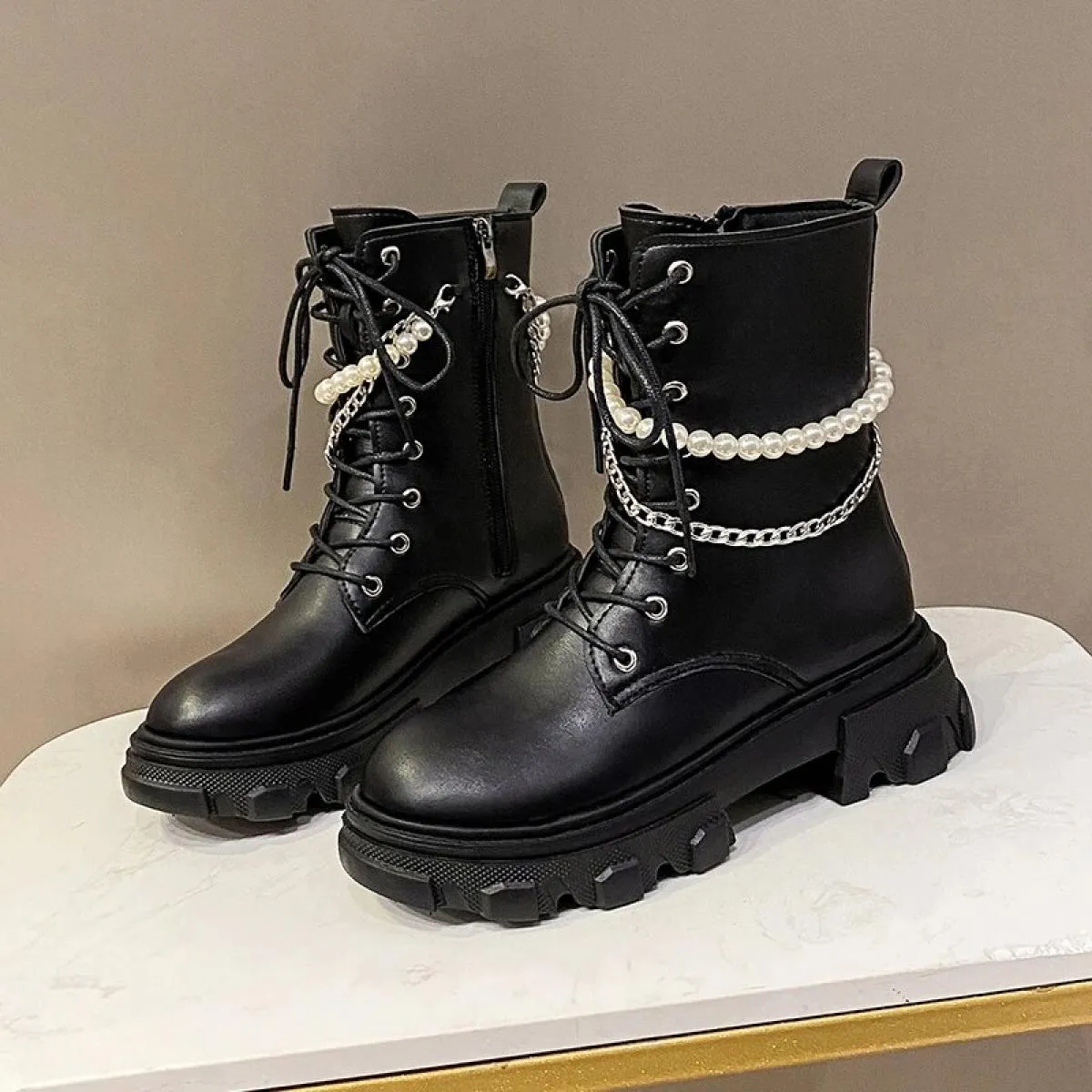 Scarpe da donna con catena di perline alla moda Stivali sportivi impermeabili autunnali 2022 Scarpe da ginnastica eleganti da do