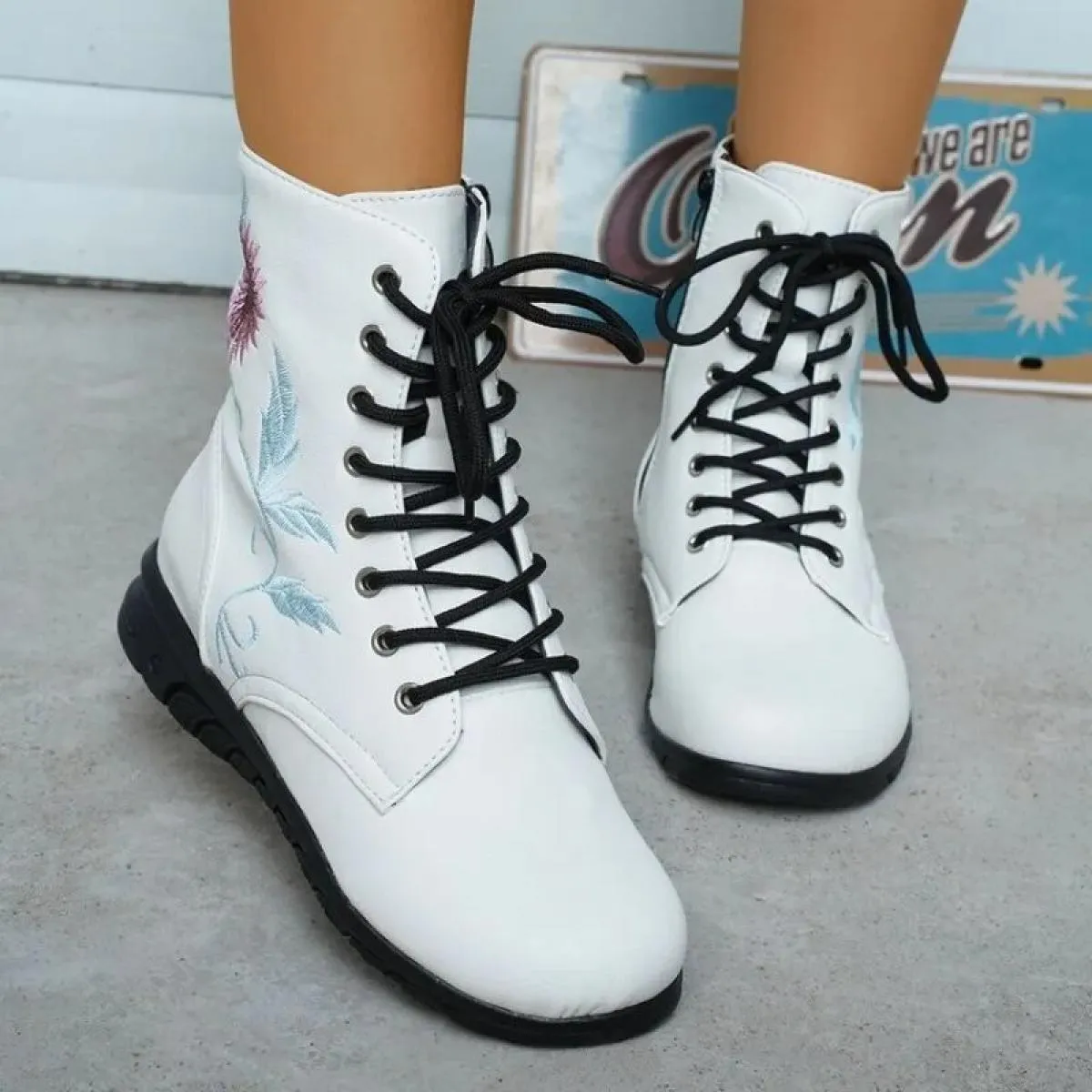Scarpe Per Le Donne 2023 Nuovo Zip Ricama Punta Rotonda Zeppa Stivali Moderni Moda Classica Comoda Caviglia Delle Donne di Grand
