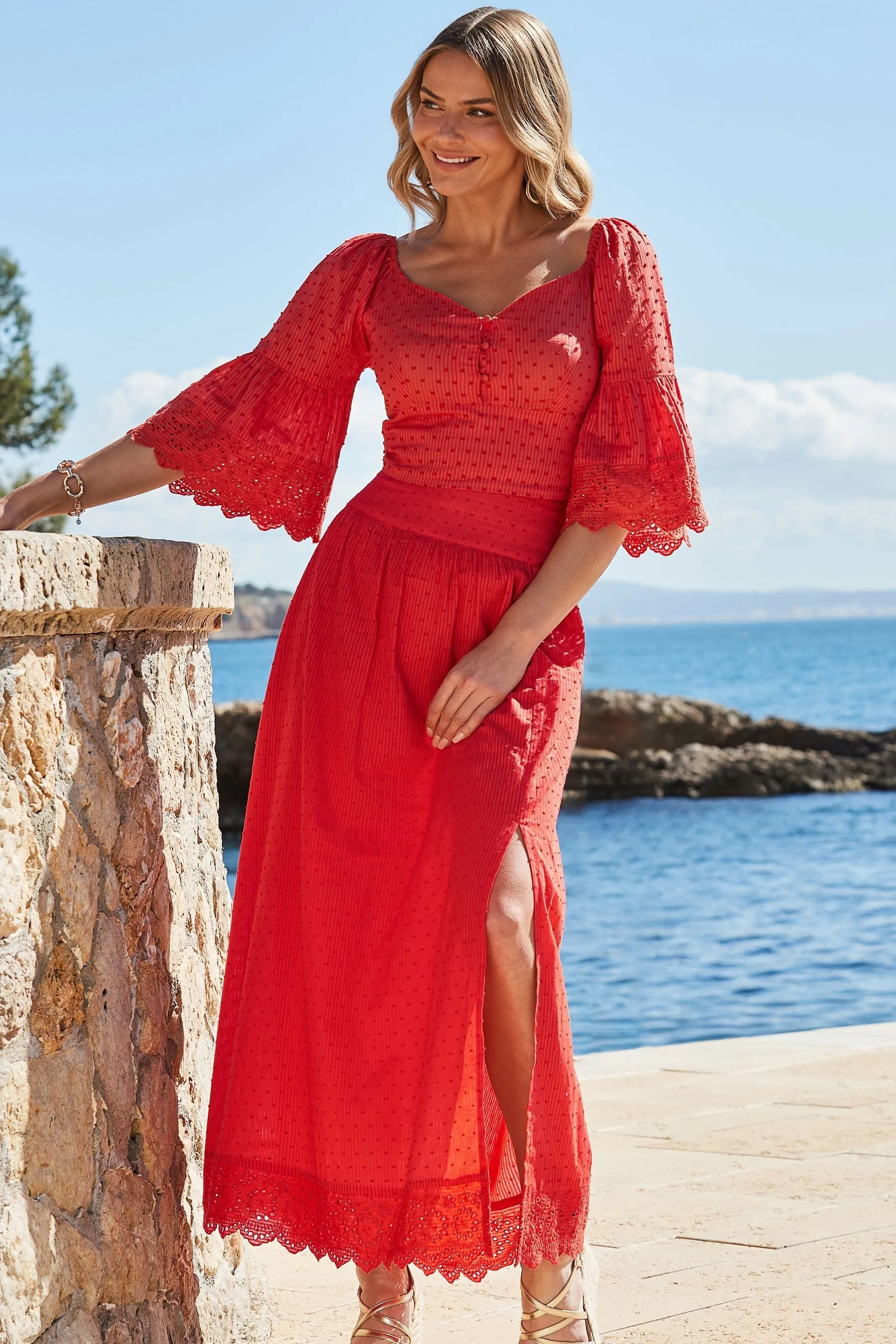 Sosandar Petite - Gonna midi ricamata con inserti in pizzo sangallo