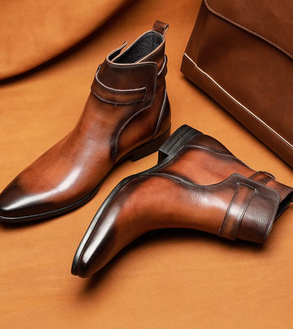 Stivali da uomo retrò Stivali casual corti alla caviglia con fibbia alla moda in vera pelle di lusso alla moda britannica 2022 n