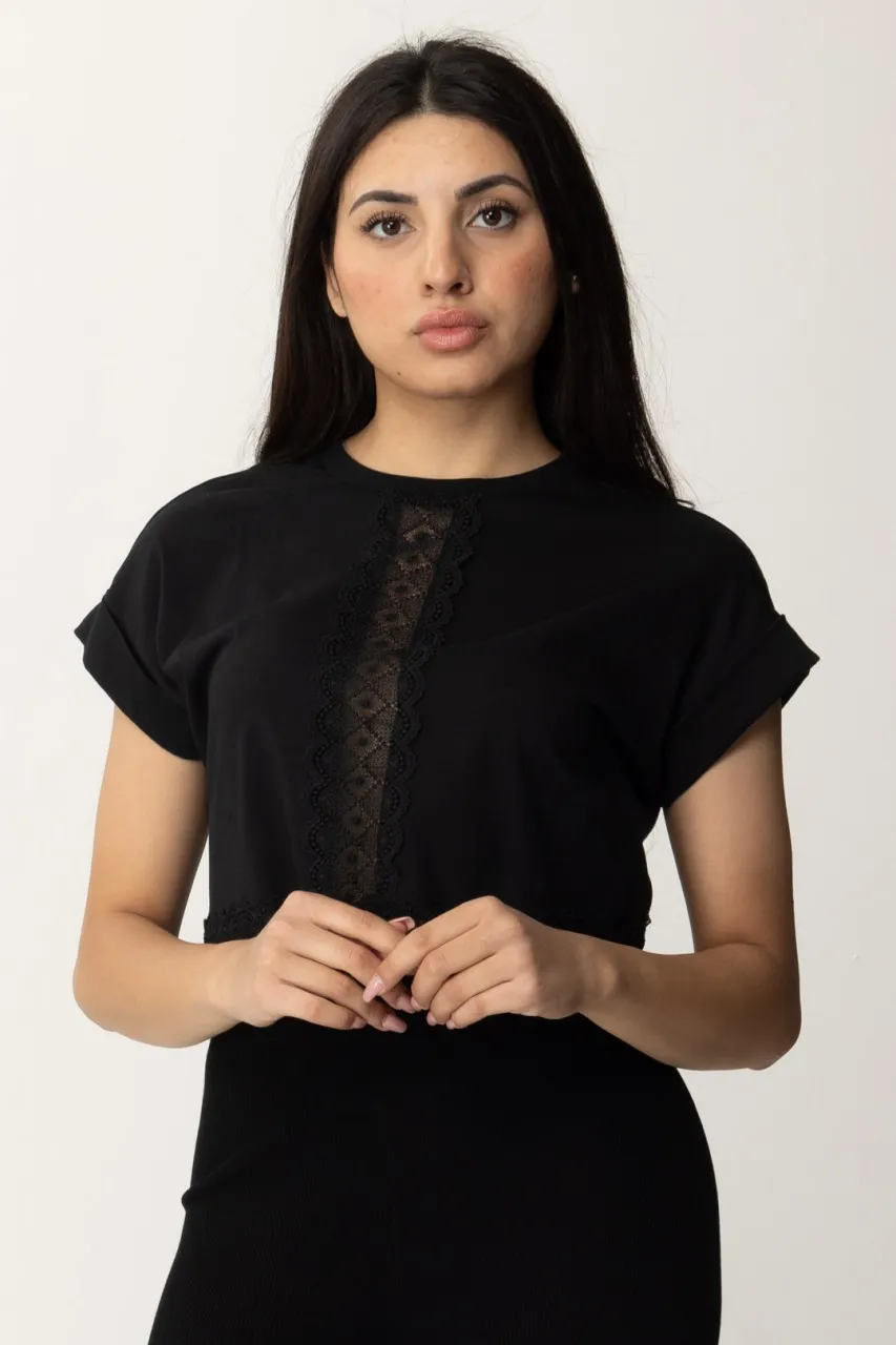 T-shirt crop con passamanerie Nero
