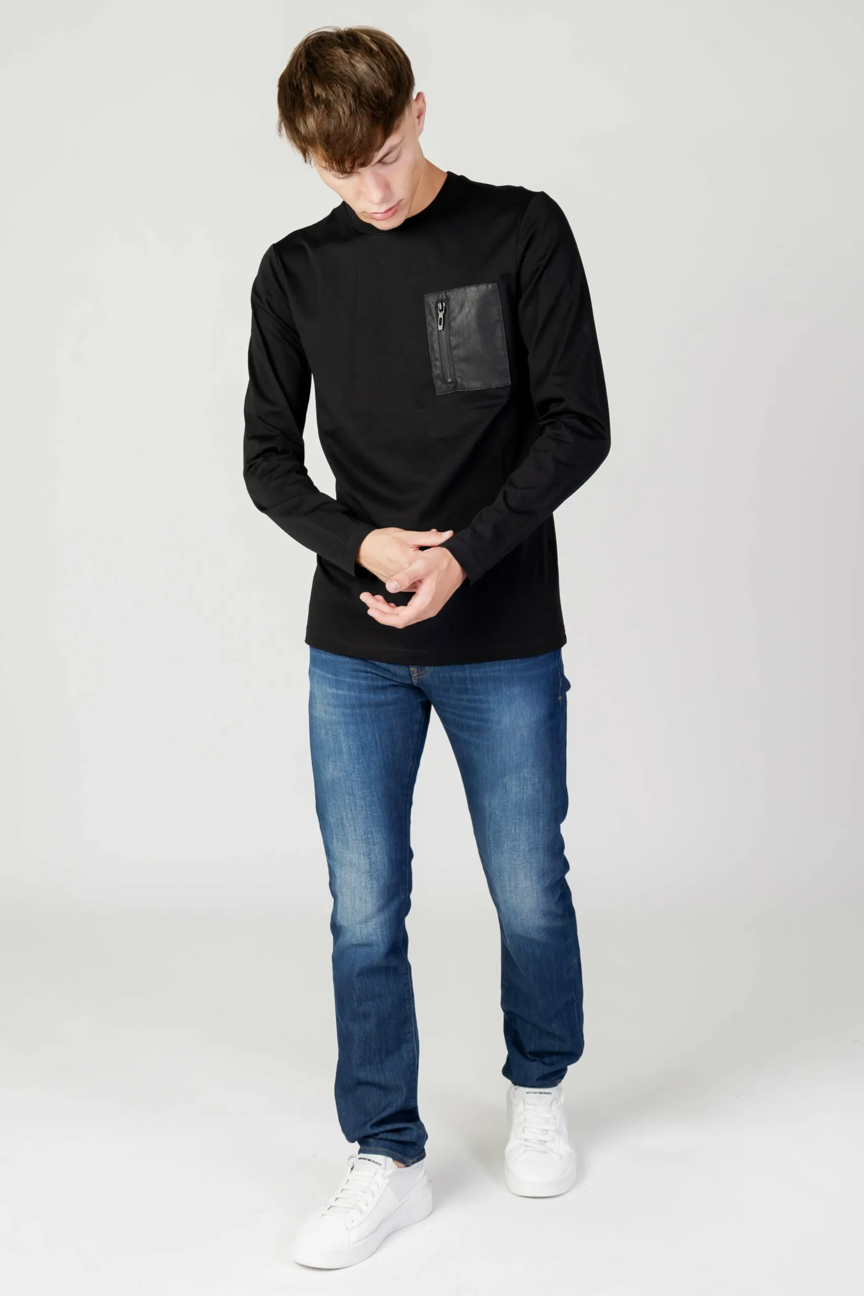 T-shirt manica lunga Antony Morato regular fit in cotone Nero